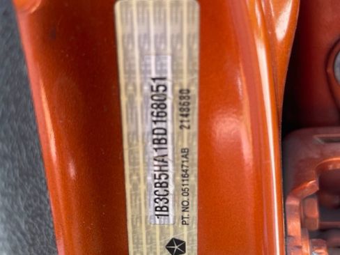 Used 2011 Dodge Caliber Heat FWD image 14