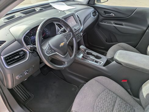 Certified 2022 Chevrolet Equinox LT image 10