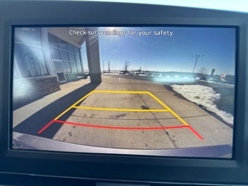 Used 2022 Hyundai Elantra SEL image 12