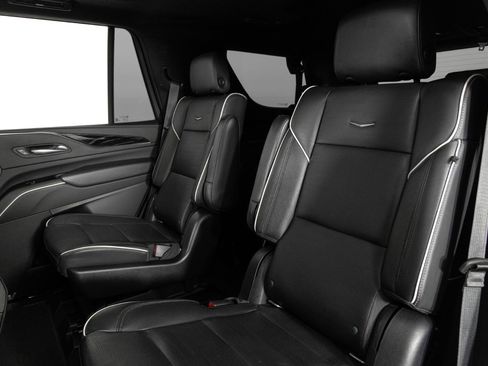 Used 2021 Cadillac Escalade Sport image 16