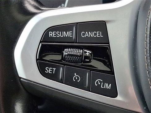 Used 2023 BMW X5 xDrive40i w/ Executive Package image 22