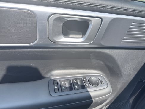 Used 2026 Hyundai Santa Fe SEL AWD/4WD image 17