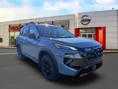 New 2026 Nissan Rogue SV