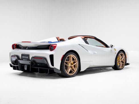Used 2020 Ferrari 488 Pista Spider image 40