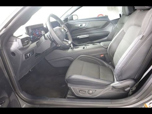 Used 2024 Ford Mustang GT RWD image 14