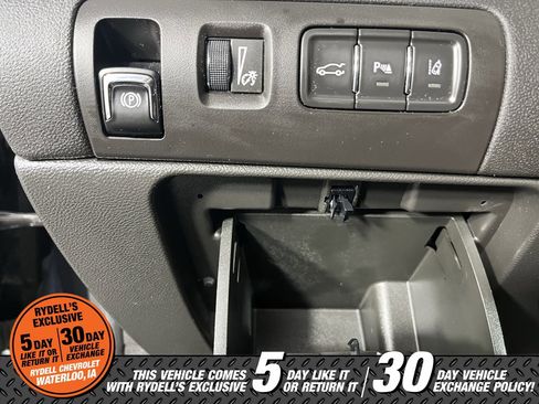 Certified 2016 Chevrolet Impala LT image 29