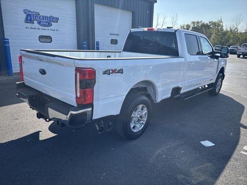 New 2026 Ford F250 XLT w/ XLT Premium Package image 3