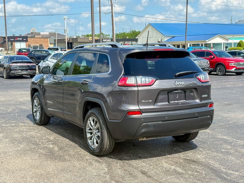 Used 2021 Jeep Cherokee Latitude Plus AWD/4WD image 15