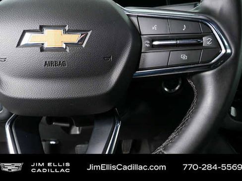 Used 2025 Chevrolet Tahoe LT image 9