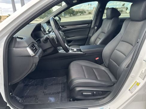 Used 2022 Honda Accord Sport image 10