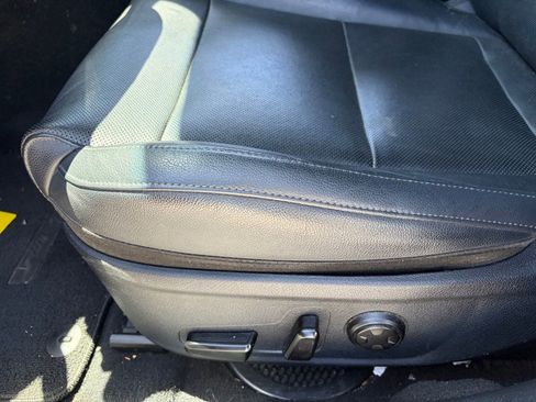 Used 2019 Kia Stinger GT RWD image 5