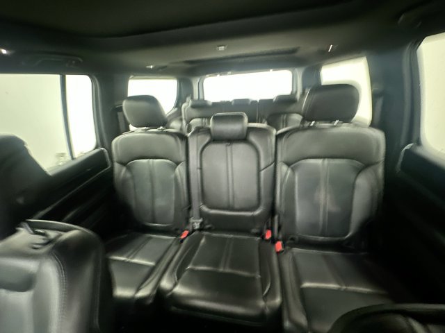 Used 2024 Jeep Wagoneer 4WD w/ Premium Group I image 27