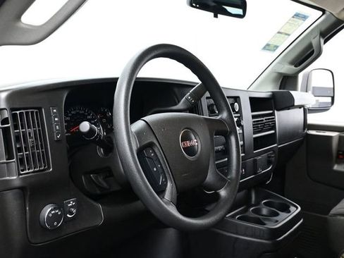 Used 2023 GMC Savana 2500 w/ Driver Convenience Package image 13
