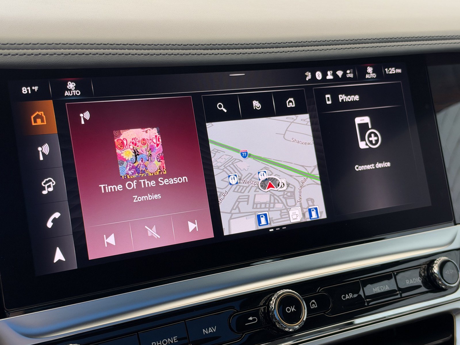 Certified 2025 Bentley Flying Spur Plug-In Hybrid AWD/4WD image 24