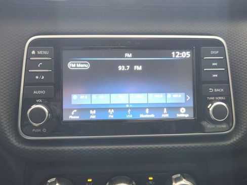 Used 2025 Nissan Kicks Play S FWD image 12