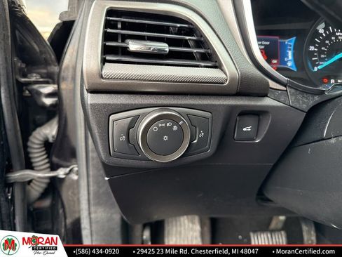 Used 2020 Ford Fusion SE image 15