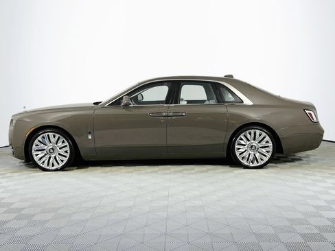 Certified 2026 Rolls-Royce Ghost AWD/4WD image 3