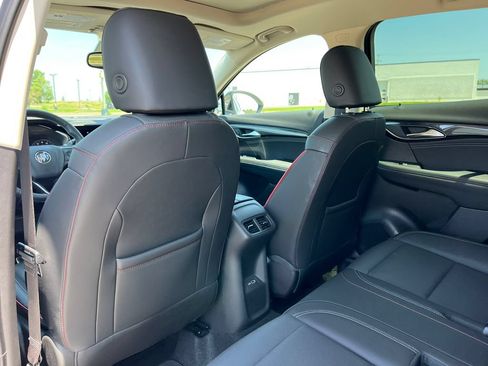 Used 2023 Buick Envision Essence w/ Sport Touring Package AWD/4WD image 38
