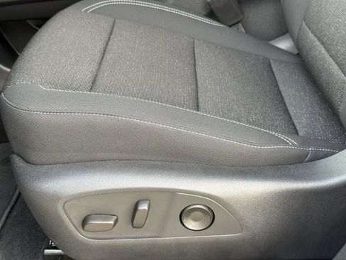 New 2026 Chevrolet Traverse LT w/ Sun and Wheel Package image 18