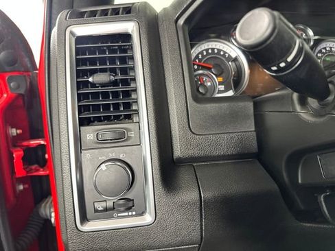 Used 2022 RAM 1500 Classic Warlock image 19