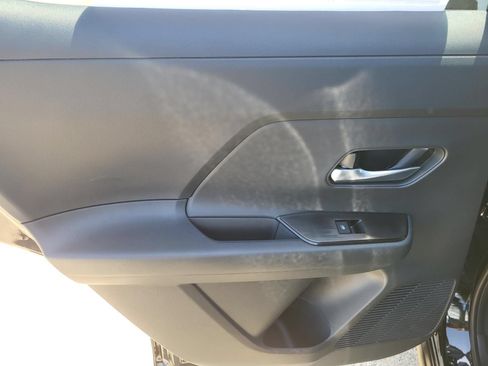 New 2026 Nissan Kicks SV w/ SV Premium Package FWD image 13