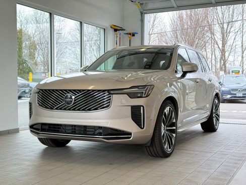 New 2026 Volvo XC90 B6 Ultra AWD/4WD image 2