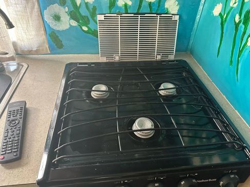 Used 2011 Mercedes-Benz Sprinter 3500 image 18