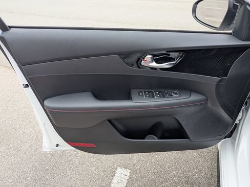 Used 2023 Kia Forte GT w/ GT2 Package FWD image 15
