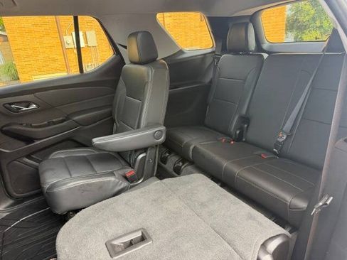 Used 2020 Chevrolet Traverse Premier w/ Redline Edition AWD/4WD image 14