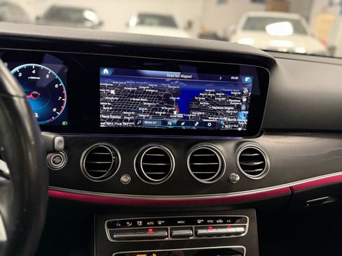 Used 2023 Mercedes-Benz E 350 4MATIC Sedan w/ Premium Package image 26