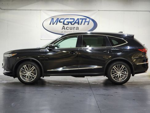 Certified 2023 Acura MDX SH-AWD w/ Advance Package image 9