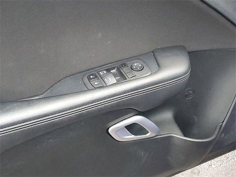 Used 2023 Dodge Challenger GT image 21