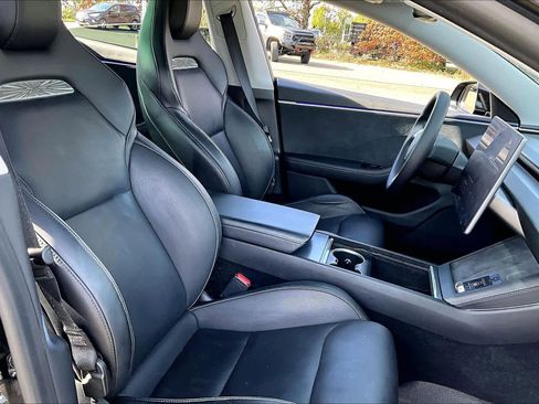 Used 2024 Tesla Model 3 Performance image 8