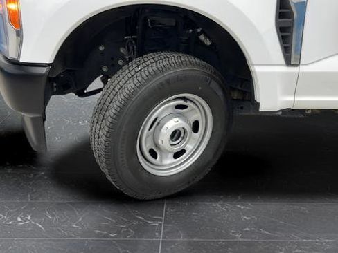 Used 2023 Ford F250 XL image 27