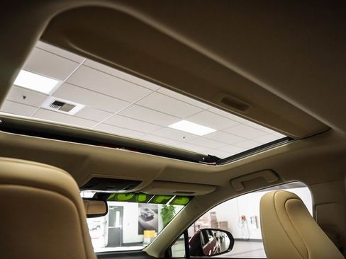 Used 2016 Lexus NX 300h AWD w/ Premium Package image 22