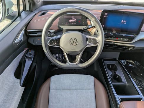 Used 2023 Volkswagen ID.4 2WD image 12
