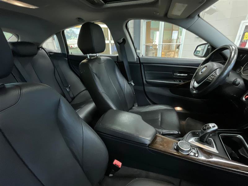 Used 2015 BMW 428i Gran Coupe xDrive w/ Technology Package AWD/4WD image 30
