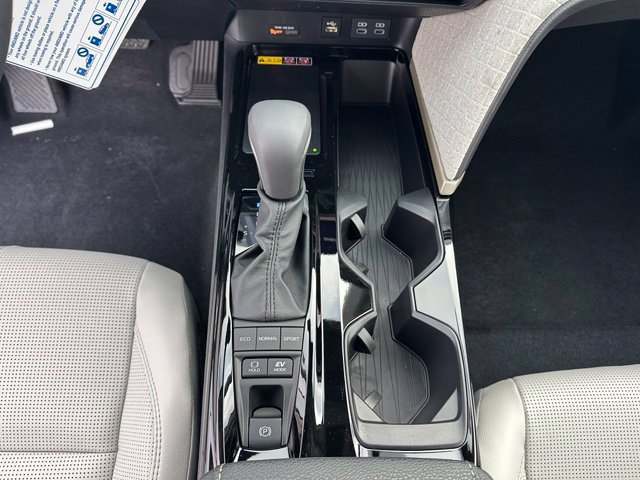 New 2026 Toyota Camry XLE w/ Premium Package AWD/4WD image 13