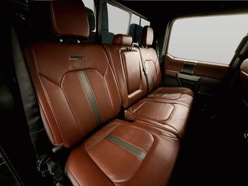 Certified 2019 Ford F150 Platinum w/ Equipment Group 701A Luxury AWD/4WD image 26