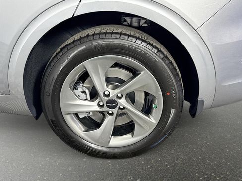 New 2026 Genesis GV70 2.5T Advanced w/ G1 Accessory Package AWD/4WD image 33