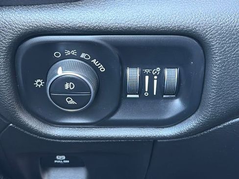 Used 2019 RAM 1500 Big Horn image 47