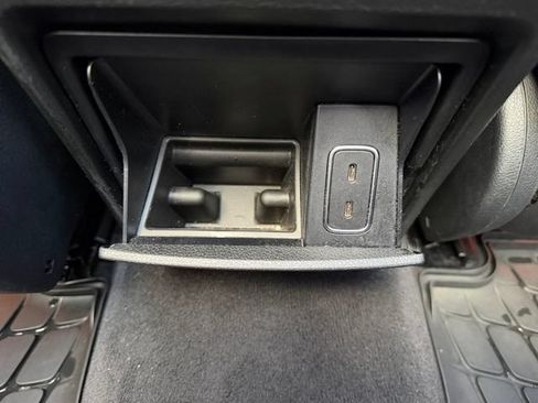 Used 2023 Mercedes-Benz GLE 350 4MATIC image 28