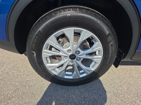 Used 2023 Ford Escape Active image 10