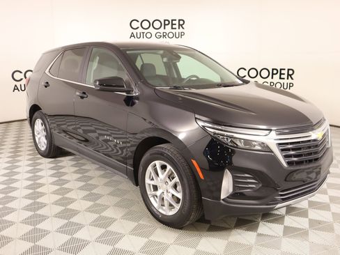 Used 2022 Chevrolet Equinox LT image 1