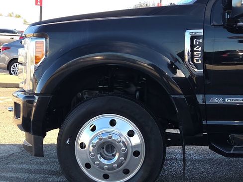 Used 2018 Ford F450 Platinum w/ Platinum Ultimate Package image 5