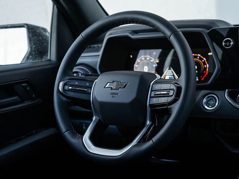 New 2026 Chevrolet Colorado Trail Boss AWD/4WD image 13