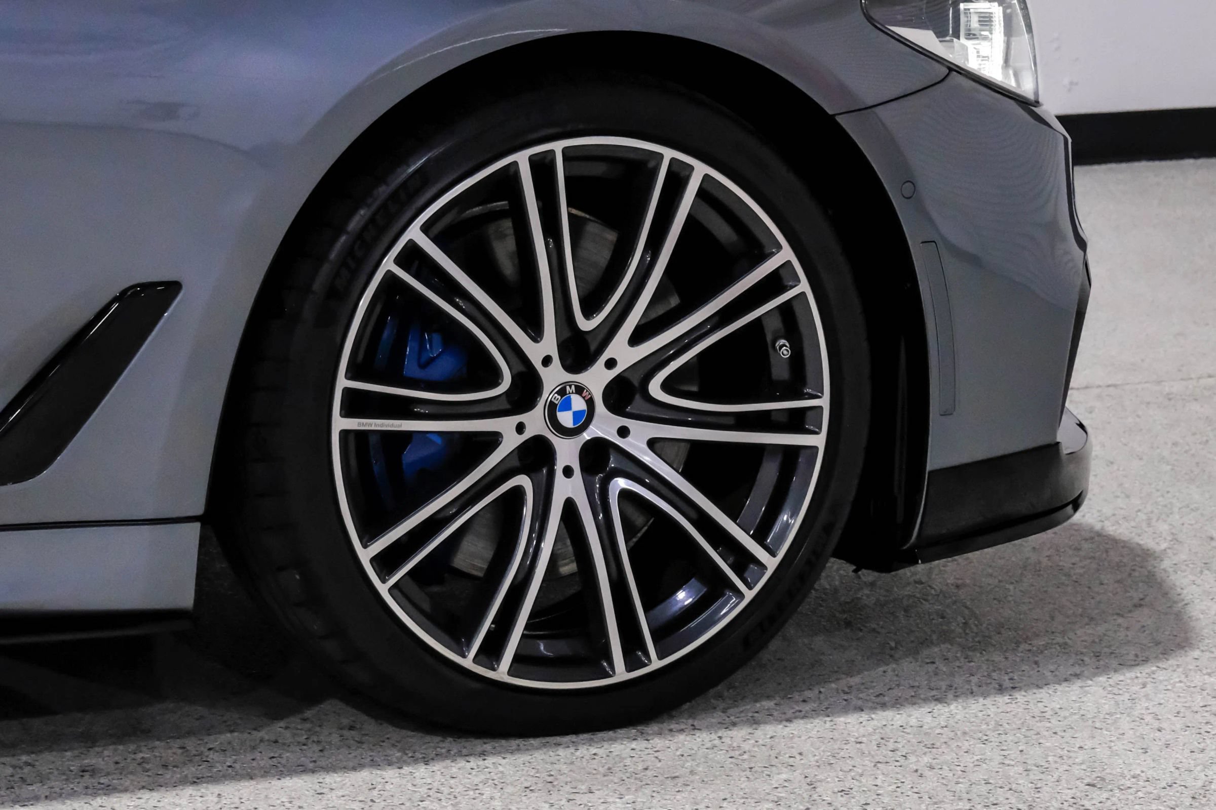 Used 2017 BMW 540i RWD image 72