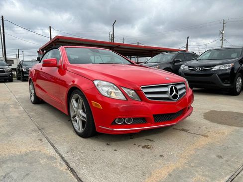 Used 2011 Mercedes-Benz E 350 Cabriolet image 3