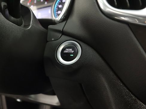 Used 2024 Chevrolet Equinox LT w/ LPO, Floor Liner Package image 40