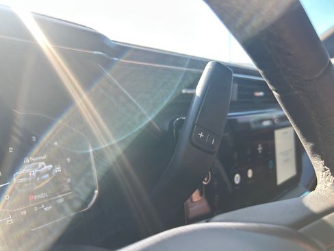 Used 2024 GMC Sierra 3500 Denali Ultimate image 22